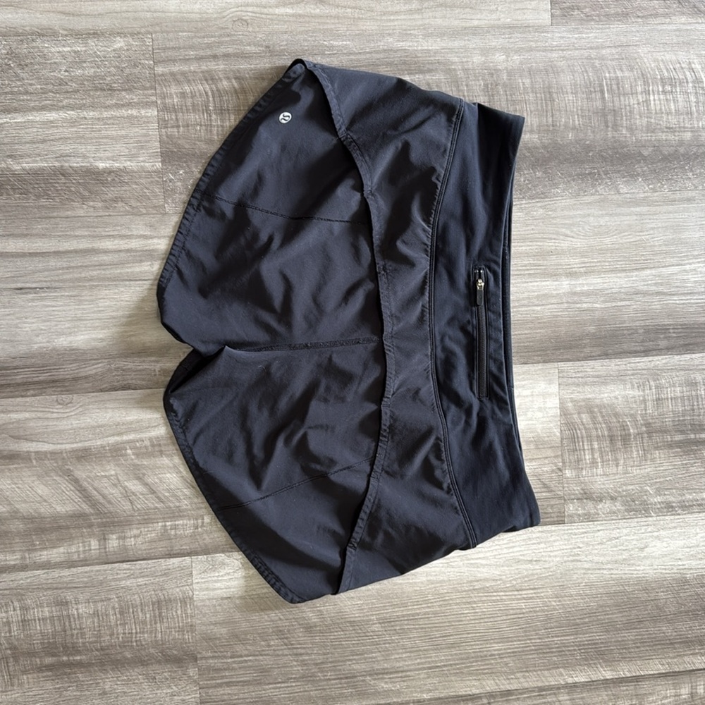 Lululemon Speed Up Mid-Rise Lined Short 4" Black size 12
